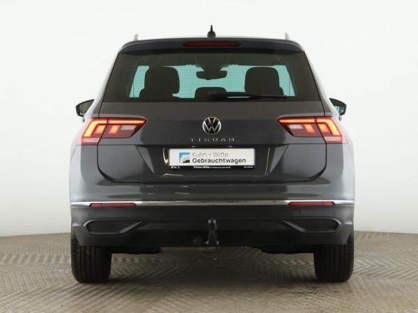 Volkswagen Tiguan 2.0 TDI Active *AHK*LED*RFK*SHZ*Navi*ACC*