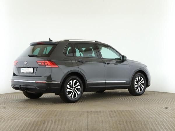 Volkswagen Tiguan 2.0 TDI Active *AHK*LED*RFK*SHZ*Navi*ACC*