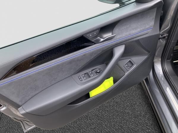 Volkswagen Passat R-Line 1.5l eHYBRID *sofort verfügbar*