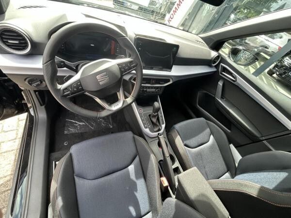 Seat Arona 1.0 TSI FR Navi Parklenkassistent Klima