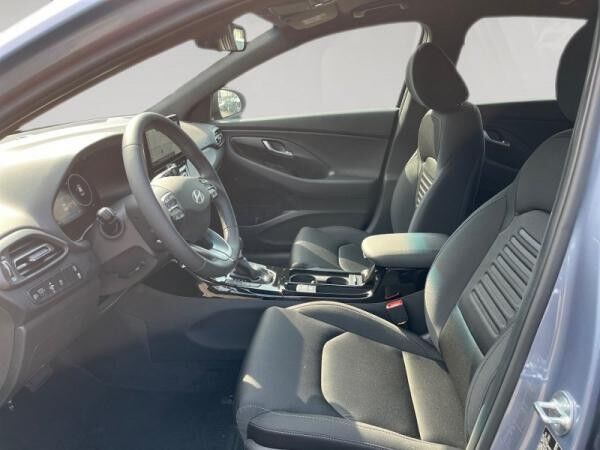 Hyundai i30 (MY25) 1.0 T-GDI (100PS) 7-DCT 2WD ADVANTAGE