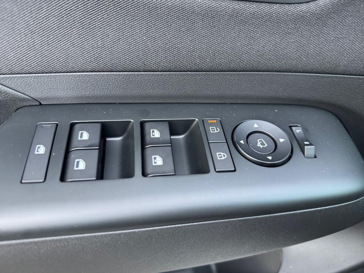 Hyundai Kona Elektro 65,4kWh Trend LED/Navi/Kamera/SHZ/App