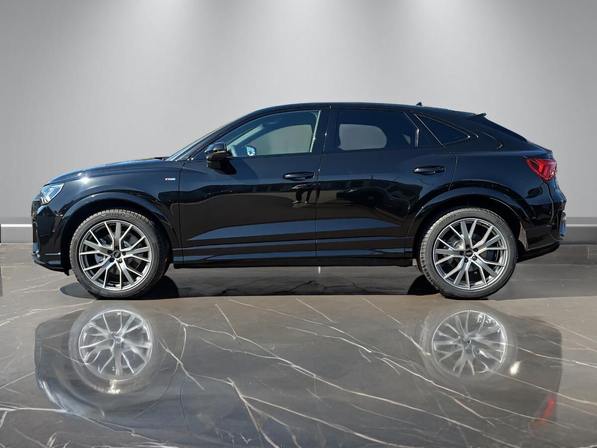 Audi Q3 Sportback S line 40 TDI quattro S tronic AHK + KAMERA + NAVI + LED
