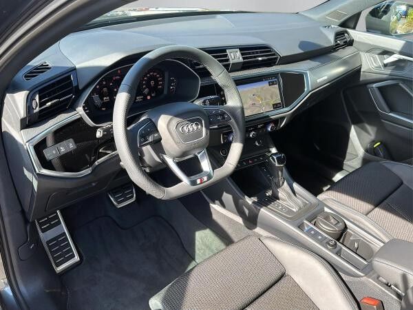 Audi Q3 Sportback S line 40 TDI quattro S tronic AHK + KAMERA + NAVI + LED