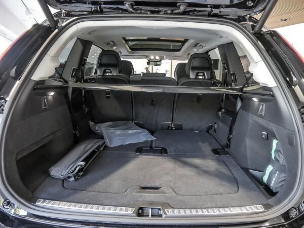 Volvo XC90 T8 AWD Core *BESTELLAKTION*