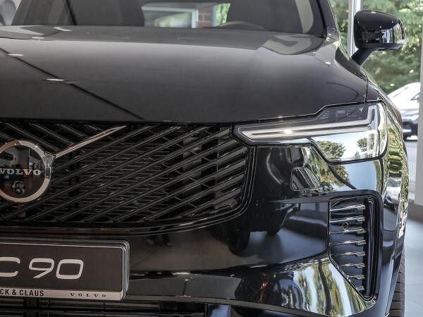 Volvo XC90 T8 AWD Core *BESTELLAKTION*