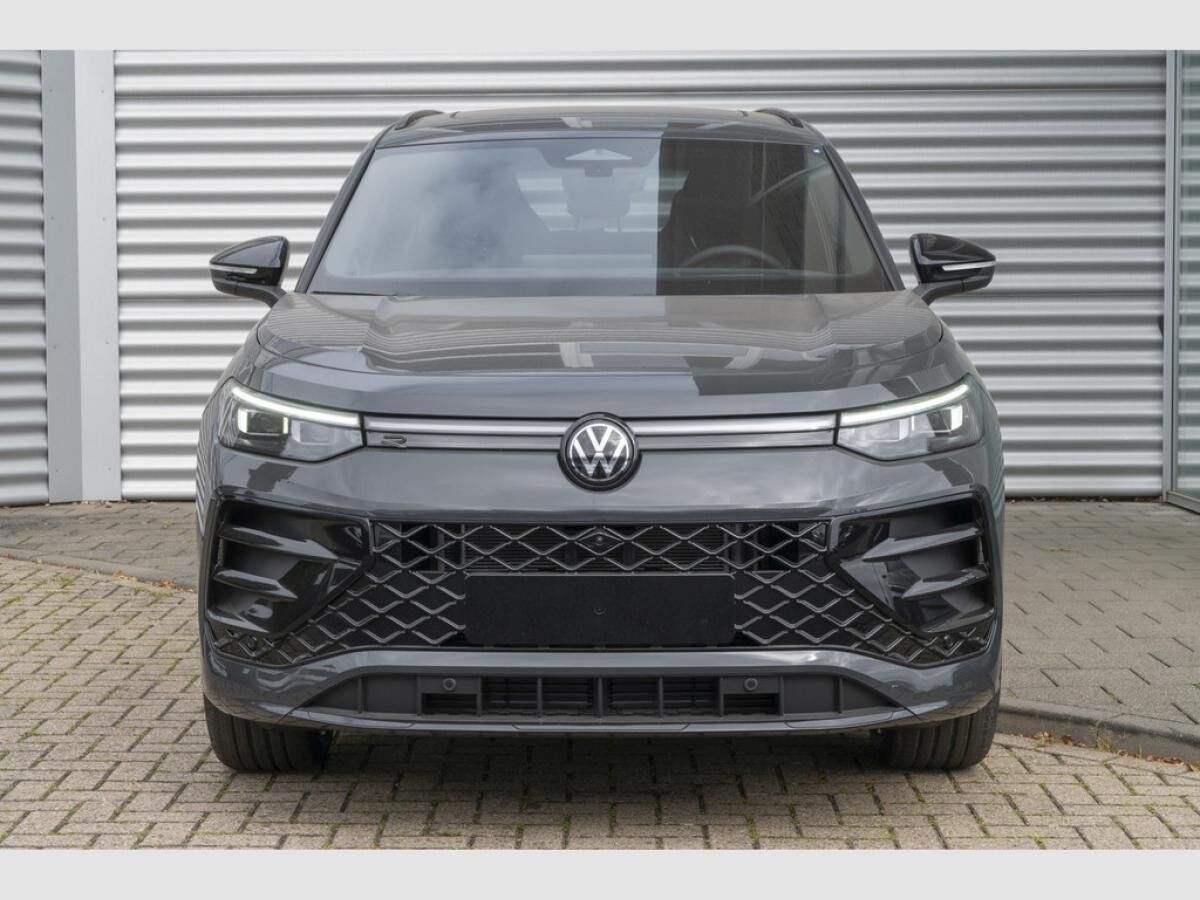 Volkswagen Tayron R-Line 2,0 l TDI 7Sitze*PANO*Black Style