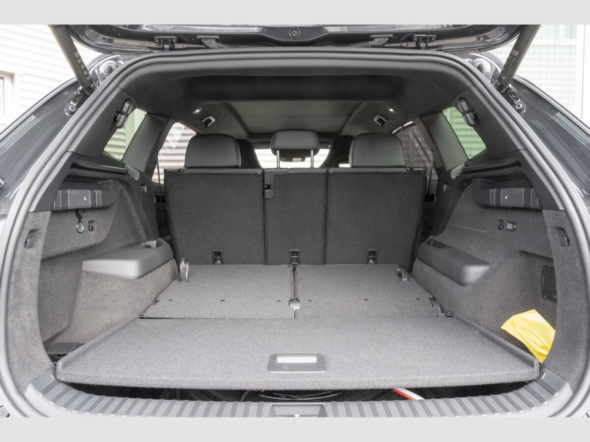 Volkswagen Tayron R-Line 2,0 l TDI 7Sitze*PANO*Black Style