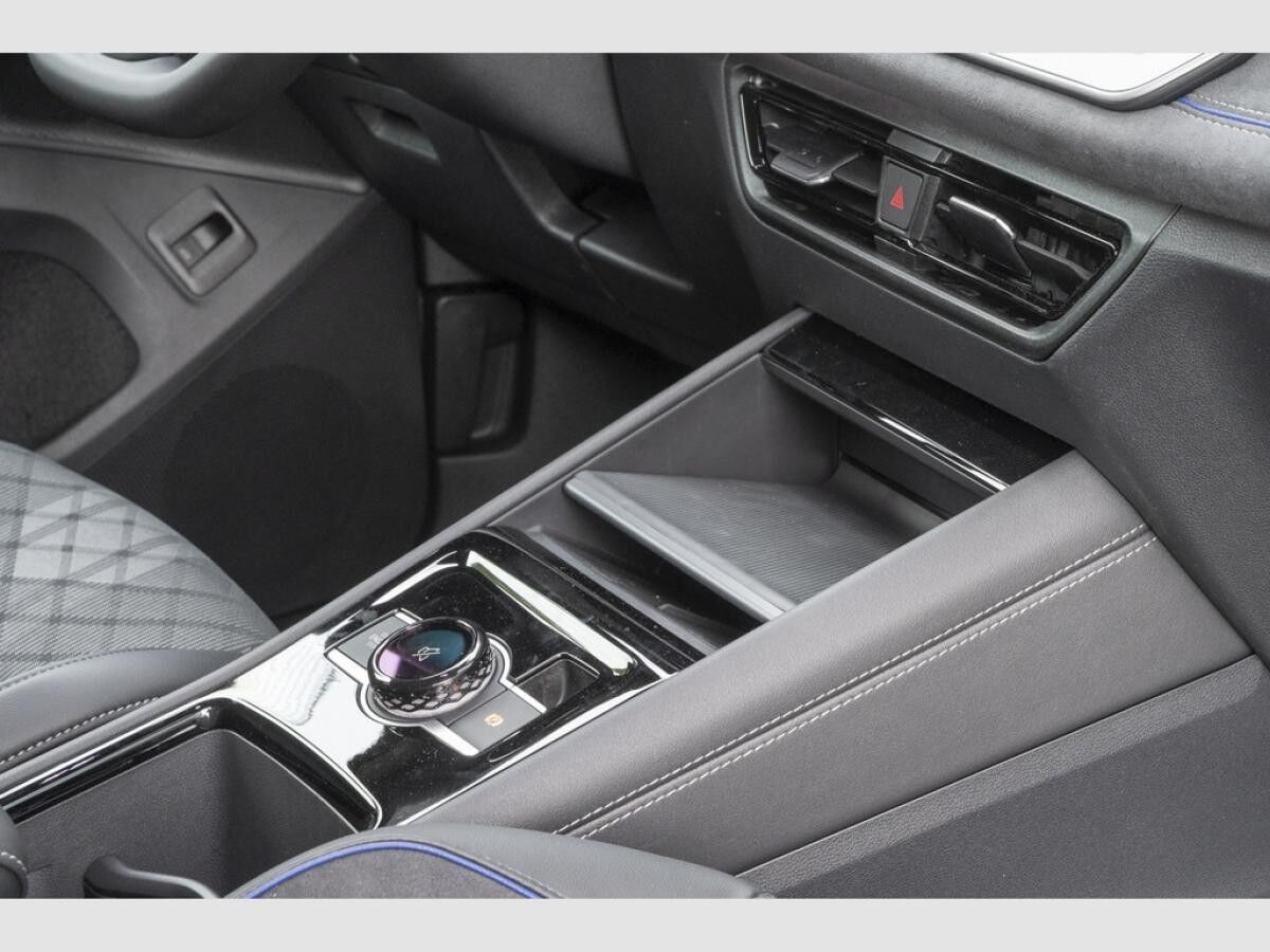 Volkswagen Tayron R-Line 2,0 l TDI 7Sitze*PANO*Black Style