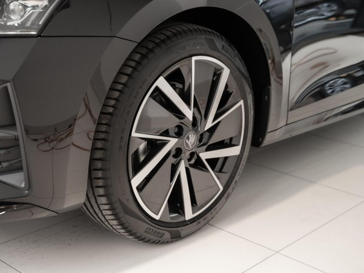 Skoda Octavia Combi Sportline 1.5 eTSI DSG