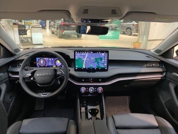 Skoda Superb Combi L&K 2,0 TDI 7-Gang-DSG 4x4 Sofort Verfügbar