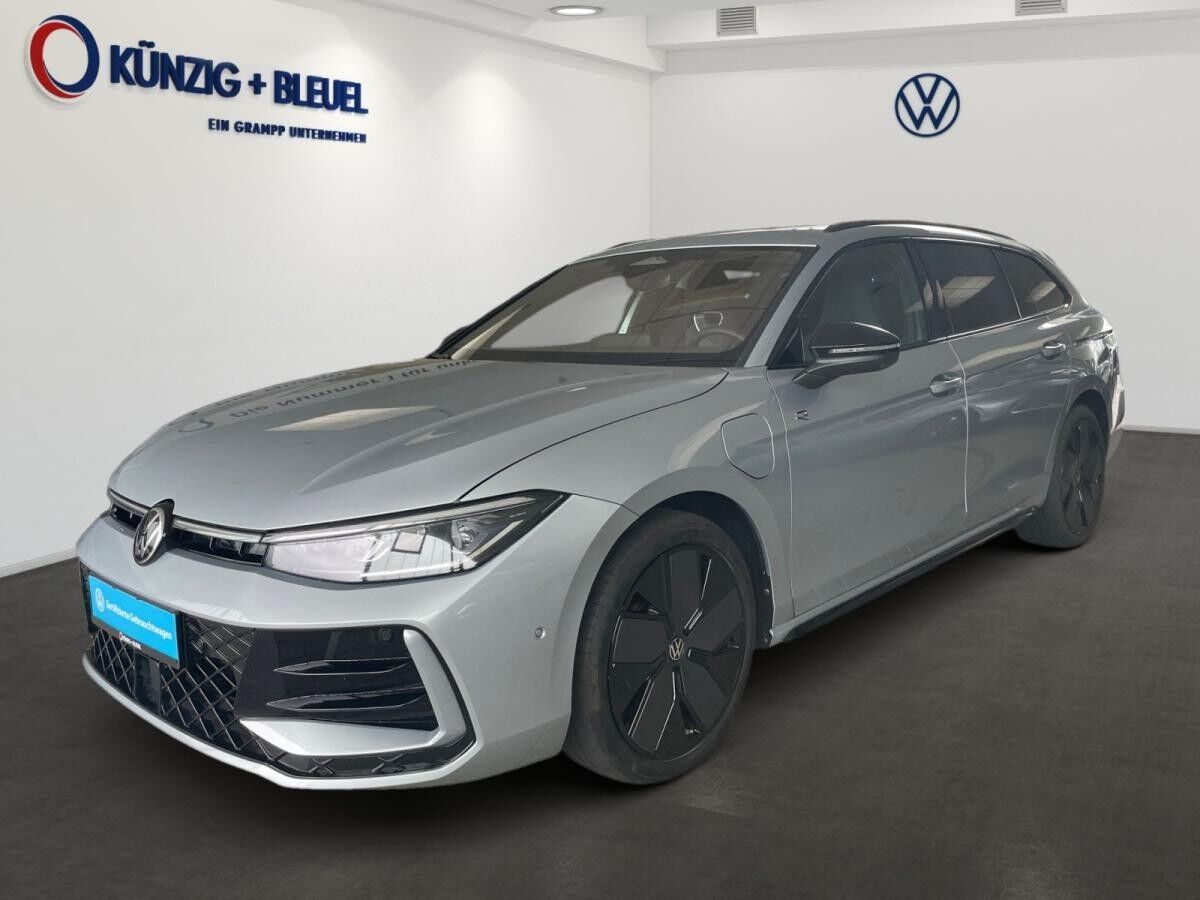 Volkswagen Passat Variant 1.5 eHybrid R-Line Navi*AHK*360°KAM*MATRIX