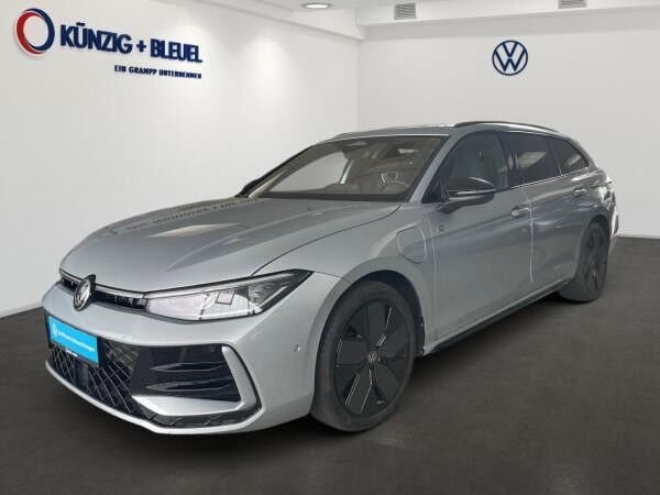 Volkswagen Passat Variant 1.5 eHybrid R-Line Navi*AHK*360°KAM*MATRIX