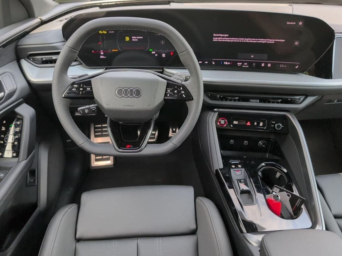 Audi Q5 Sportback TDI quattro S tronic- Adaptives Luftfederfahrwerk- Audi virtual cockpit plus- Audi Soundsy