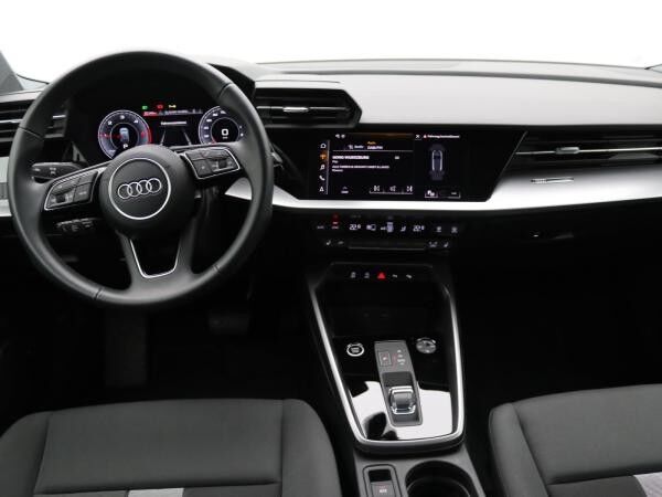 Audi A3 Sportback 30TDI S-tronic / MMI-Navi plus, ACC