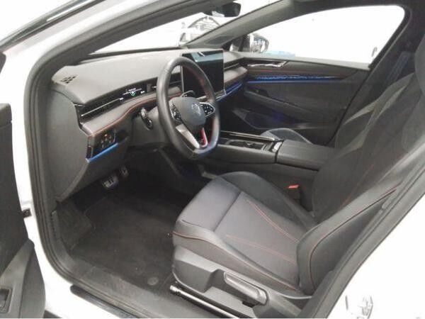 Volkswagen ID.7 TOURER GTX / AHK GARANTIE WINTERRÄDER