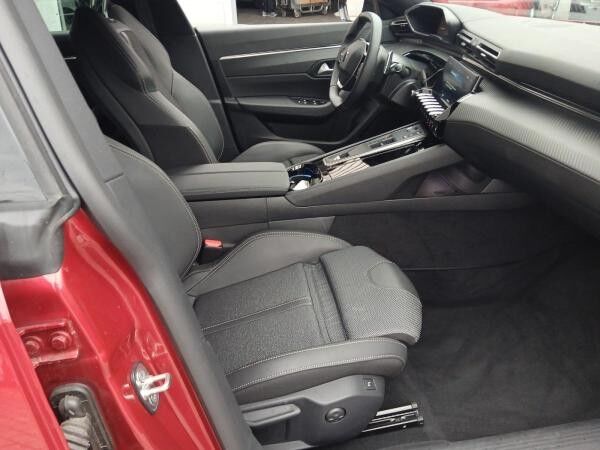 Peugeot 508 1.2 PureTech LED+Navi+SHZ+Winterp.+2xKlima