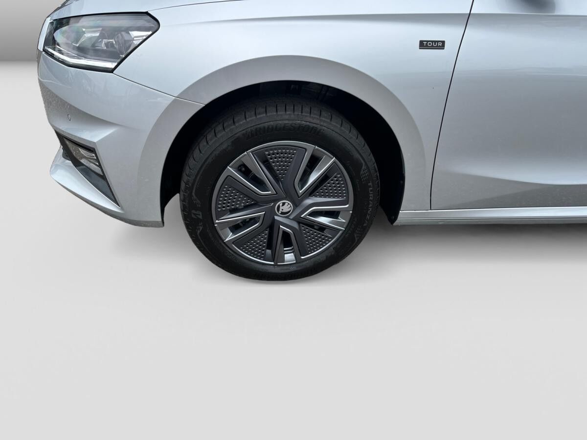 Skoda Fabia Tour 1,0 MPI SHZ KESSY SmartLi Winter