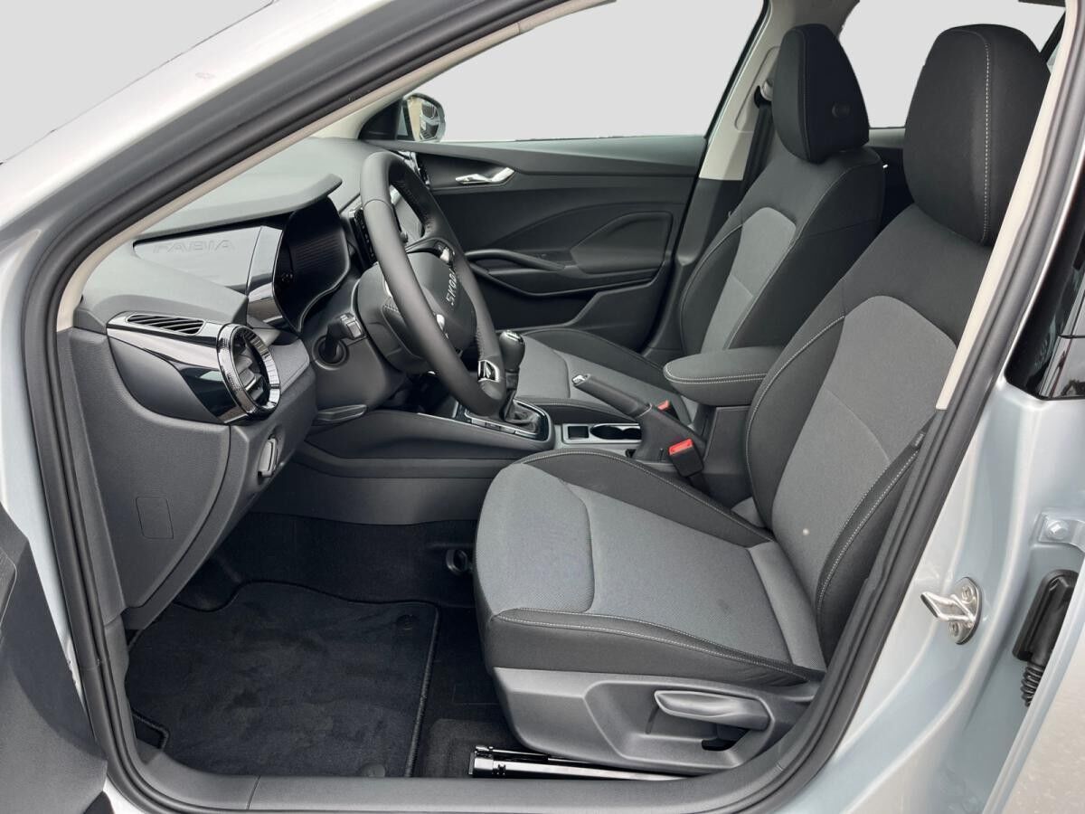 Skoda Fabia Tour 1,0 MPI SHZ KESSY SmartLi Winter