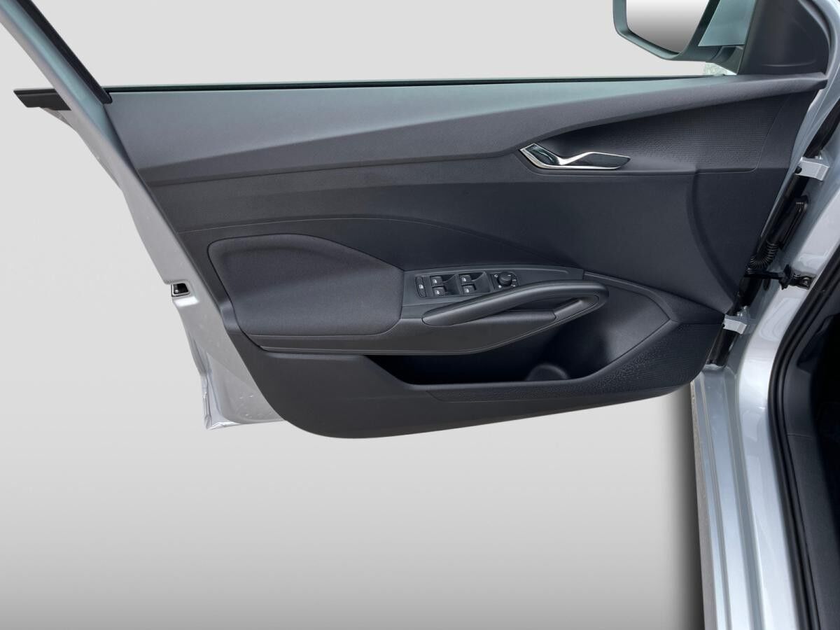 Skoda Fabia Tour 1,0 MPI SHZ KESSY SmartLi Winter