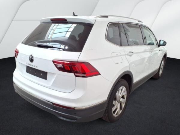 Volkswagen Tiguan Allspace 2.0 TDI DSG Life Navi AHK Spurhalteassistent DAB+