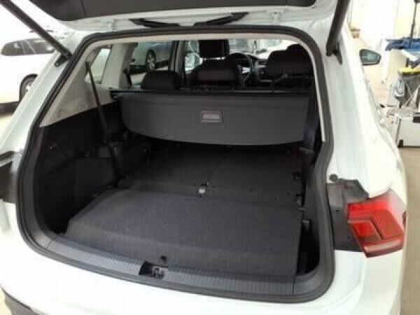 Volkswagen Tiguan Allspace 2.0 TDI DSG Life Navi AHK Spurhalteassistent DAB+