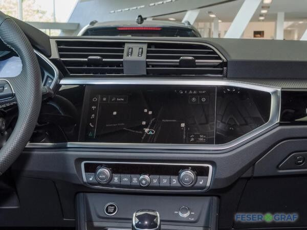 Audi Q3 SB 35 TDI S tronic 2x S line/Matrix/ACC/Navi+