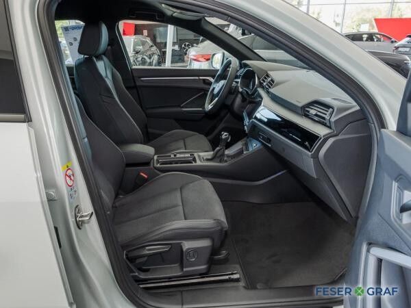 Audi Q3 SB 35 TDI S tronic 2x S line/Matrix/ACC/Navi+