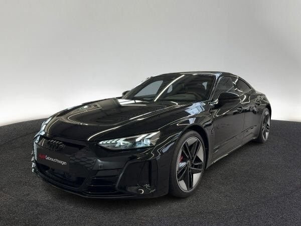 Audi e-tron GT quattro Matrix B&O Pano Luft Kamera