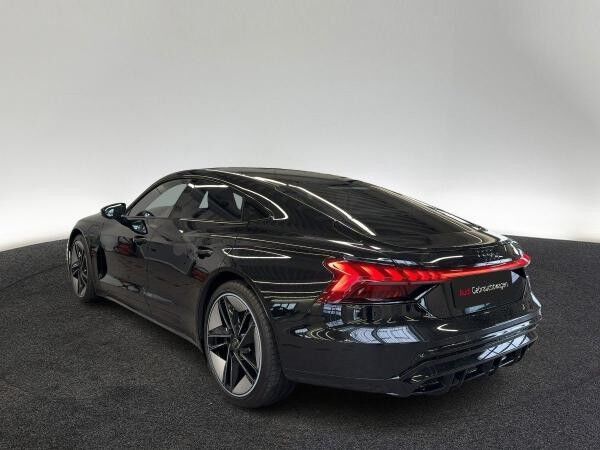 Audi e-tron GT quattro Matrix B&O Pano Luft Kamera