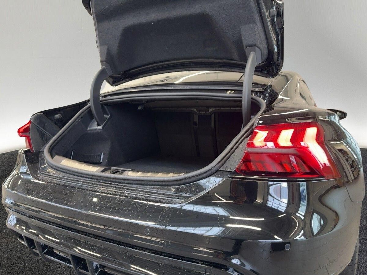 Audi e-tron GT quattro Matrix B&O Pano Luft Kamera