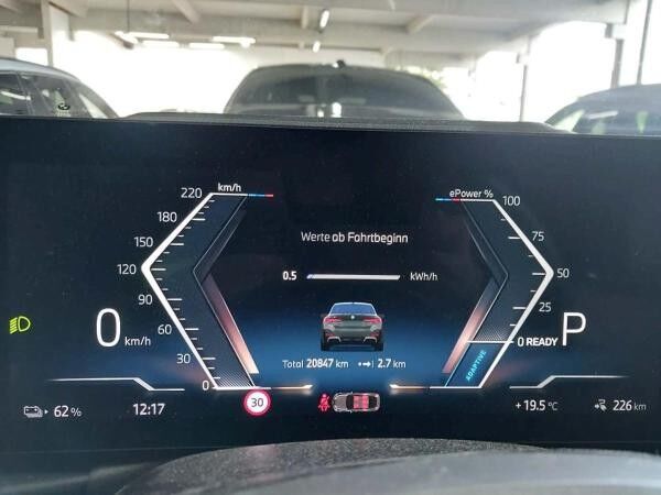 BMW i4 eDrive40 GranCoupé FACELIFT "M-Sport" LED, Navi, AHK, DrivAss, ParkAss+, uvm.