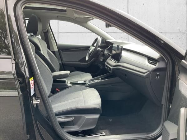 Skoda Octavia Combi Selection 2.0 TDI 110kW DSG 💥Jahreswagen-Knaller💥 HUD Pano 360 Kamera LED
