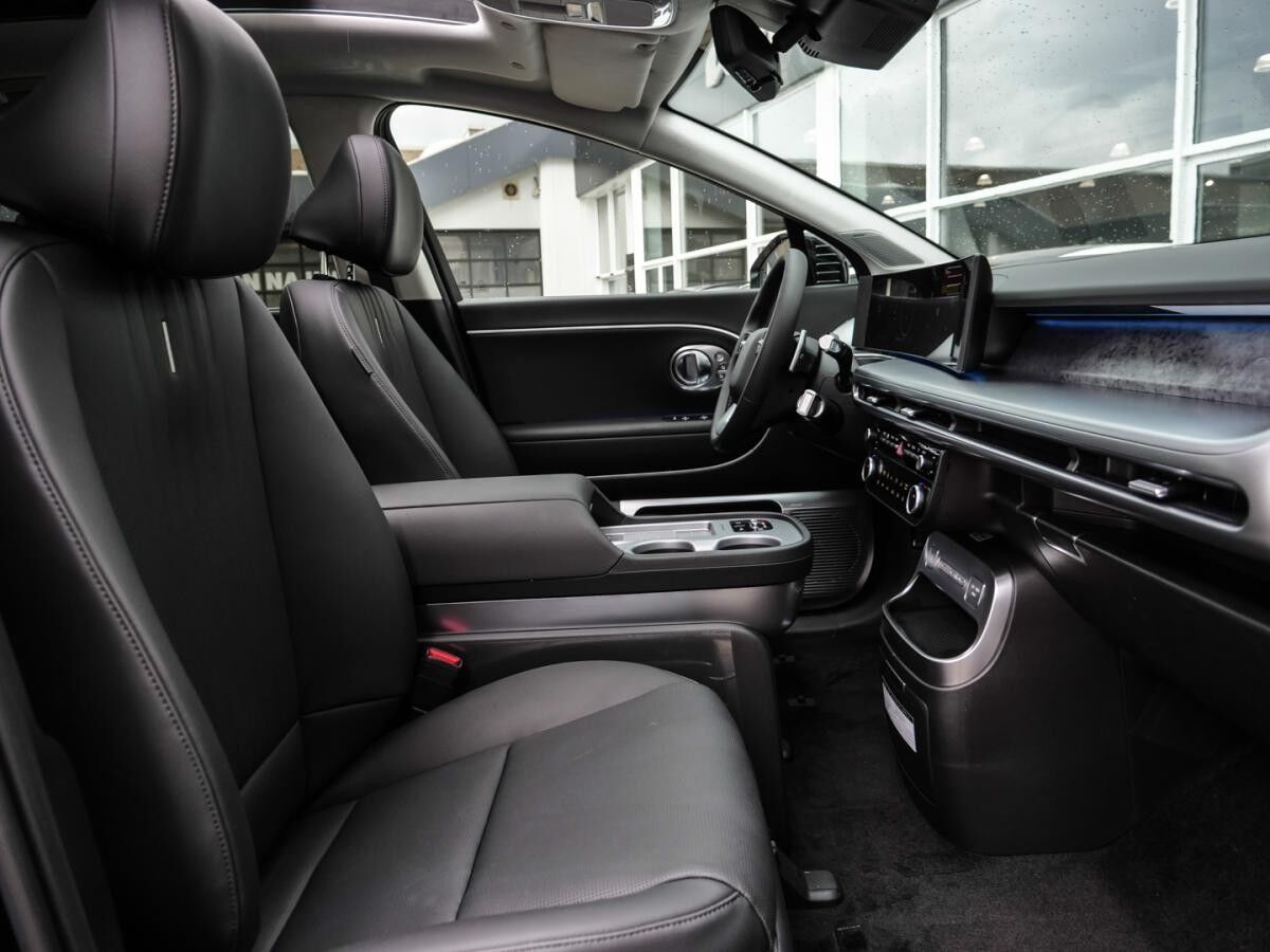 Hyundai IONIQ 9 6-Sitzer 307 PS 4WD UNIQ Panorama GS, Swivel-Paket