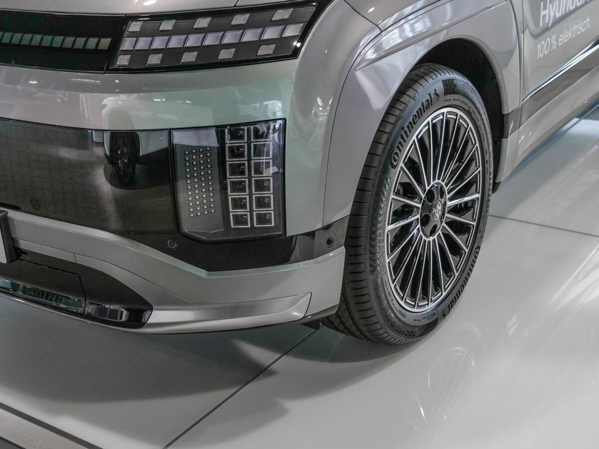 Hyundai IONIQ 9 6-Sitzer 307 PS 4WD UNIQ Panorama GS, Swivel-Paket