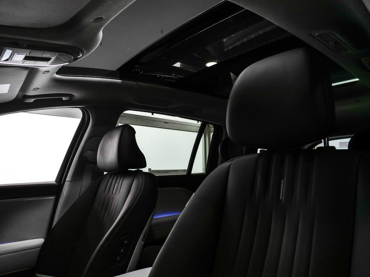 Hyundai IONIQ 9 6-Sitzer 307 PS 4WD UNIQ Panorama GS, Swivel-Paket