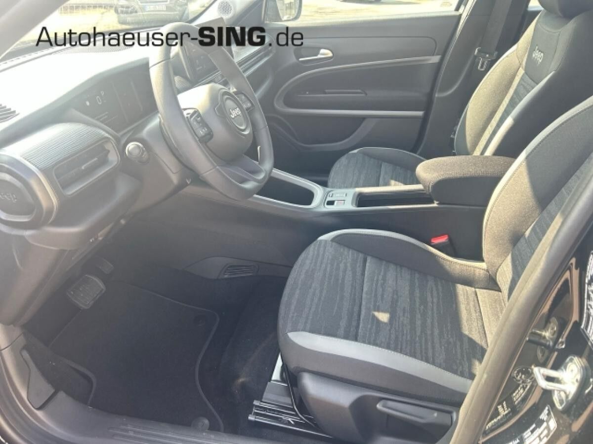 Jeep Avenger Longitude Automatik MHEV LED SHZ AC/AA