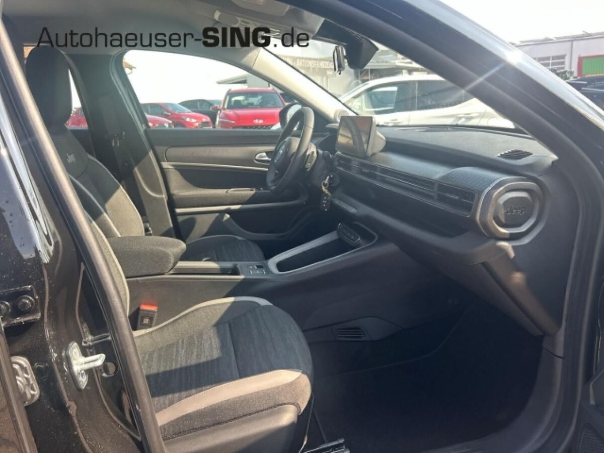 Jeep Avenger Longitude Automatik MHEV LED SHZ AC/AA