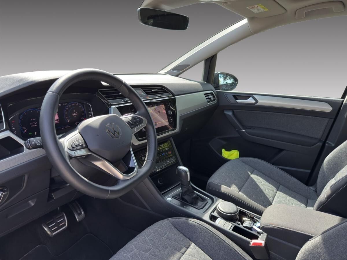 Volkswagen Touran Move 1.5 TSI DSG 7 SITZER+PANO+STANDHEIZUNG