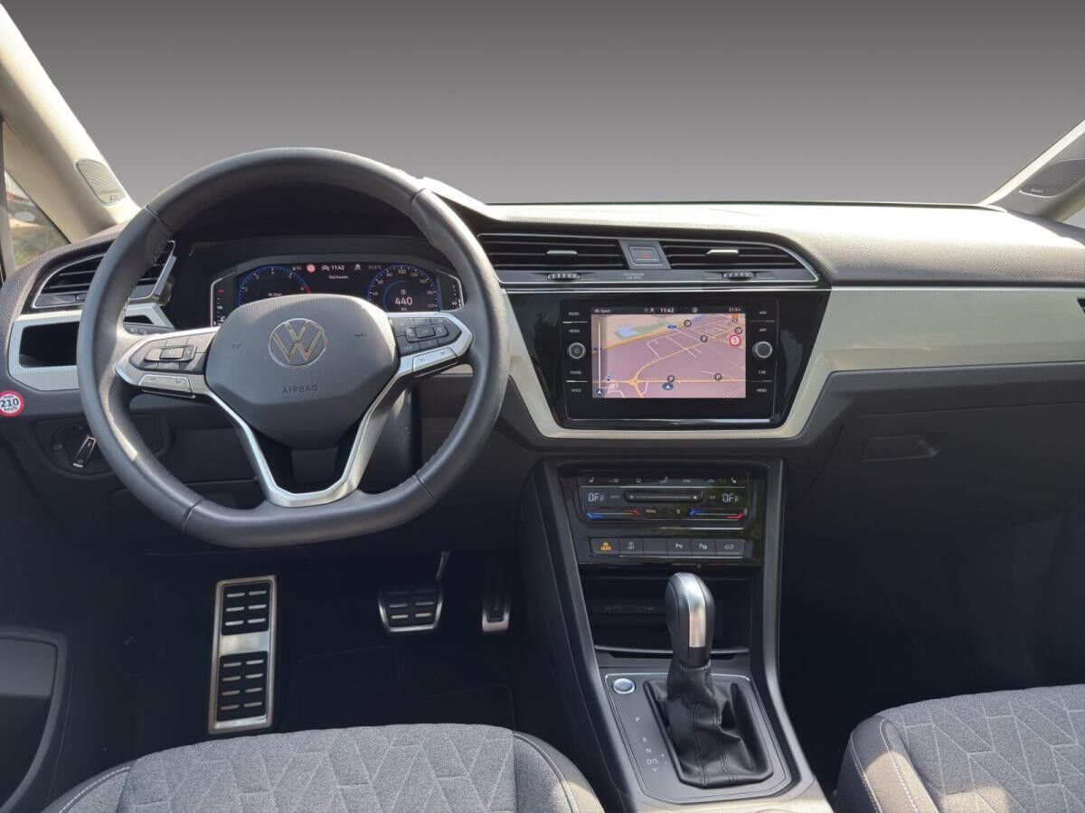 Volkswagen Touran Move 1.5 TSI DSG 7 SITZER+PANO+STANDHEIZUNG