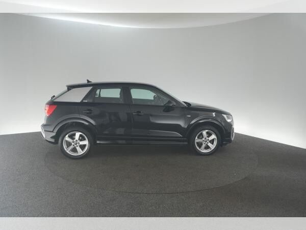 Audi Q2 35 TFSI S line / SOFORT VERFÜGBAR !
