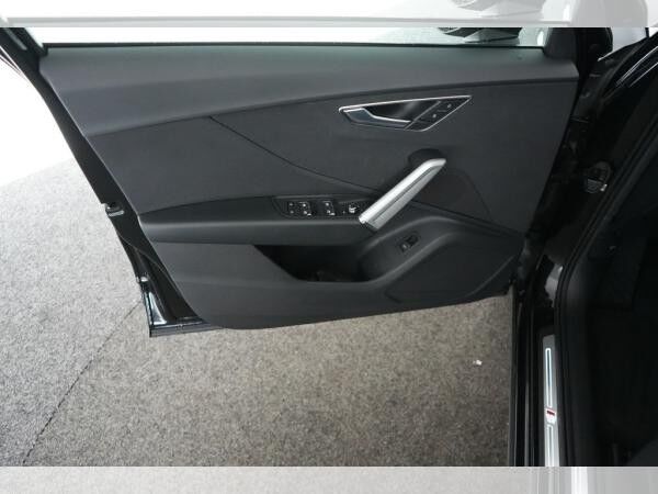 Audi Q2 35 TFSI S line / SOFORT VERFÜGBAR !