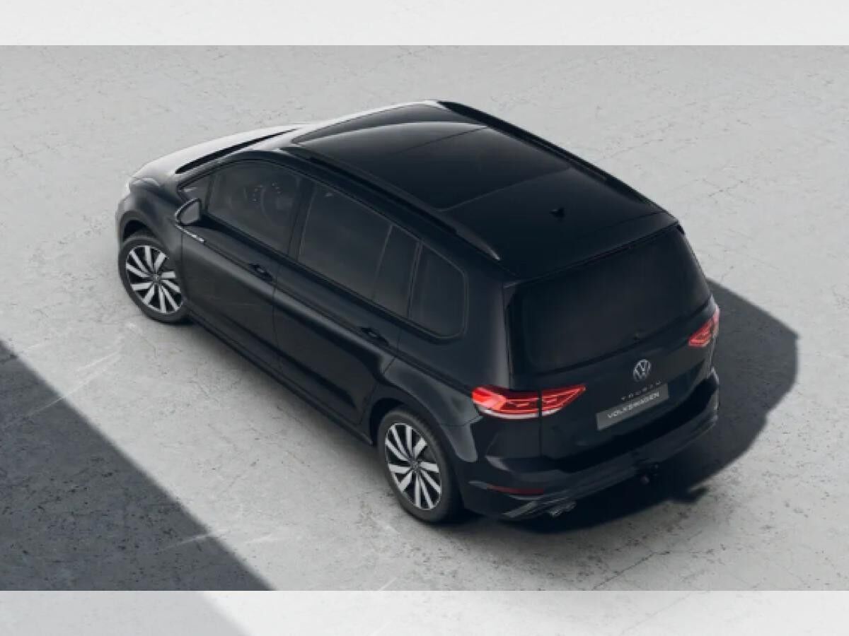 Volkswagen Touran Highline 2.0TDI 150PS DSG *R-LINE BLACK STYLE*AHK*IQ*PANO*STANDHZG*64.640€