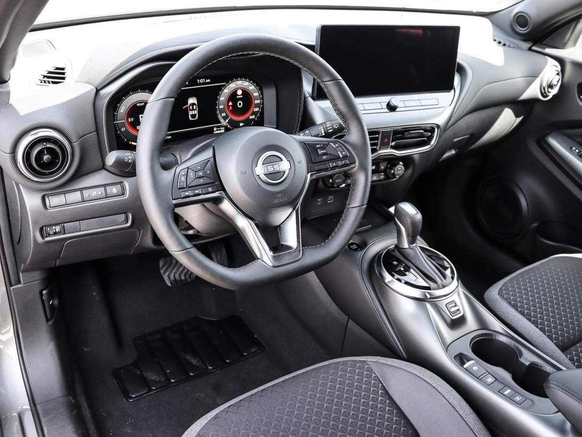 Nissan Juke N-Connecta 1.6 Hybrid 4AMT 143PS Winterpaket BFS *sofort verfügbar* Nissan Juke N-Connecta 1.6 Hybrid 4AMT 143PS Winterpaket BFS *sofort verfügbar*