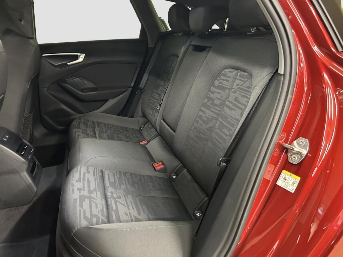 Audi A5 Avant TFSI 5JGAR LED Kamera Virtual+ AHK