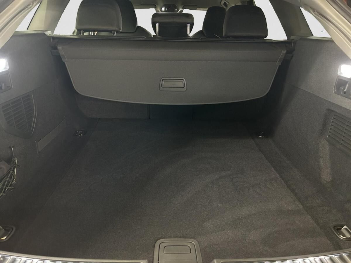 Audi A5 Avant TFSI 5JGAR LED Kamera Virtual+ AHK