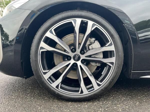 Audi A5 Avant e-hybrid quattro S-tronic | Pano,B&O,360°