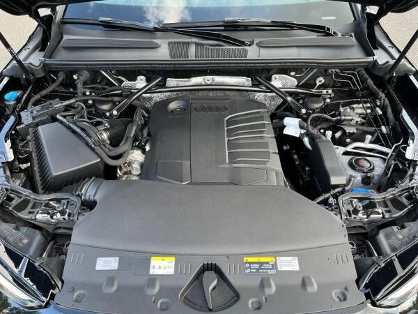Audi Q5 SUV TDI quattro S-tronic | Tech,ACC,AHK