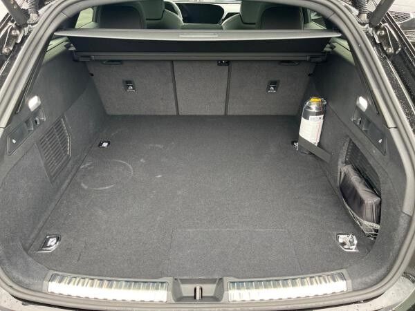 Audi A5 Avant e-hybrid quattro S-tronic | Pano,B&O,360°