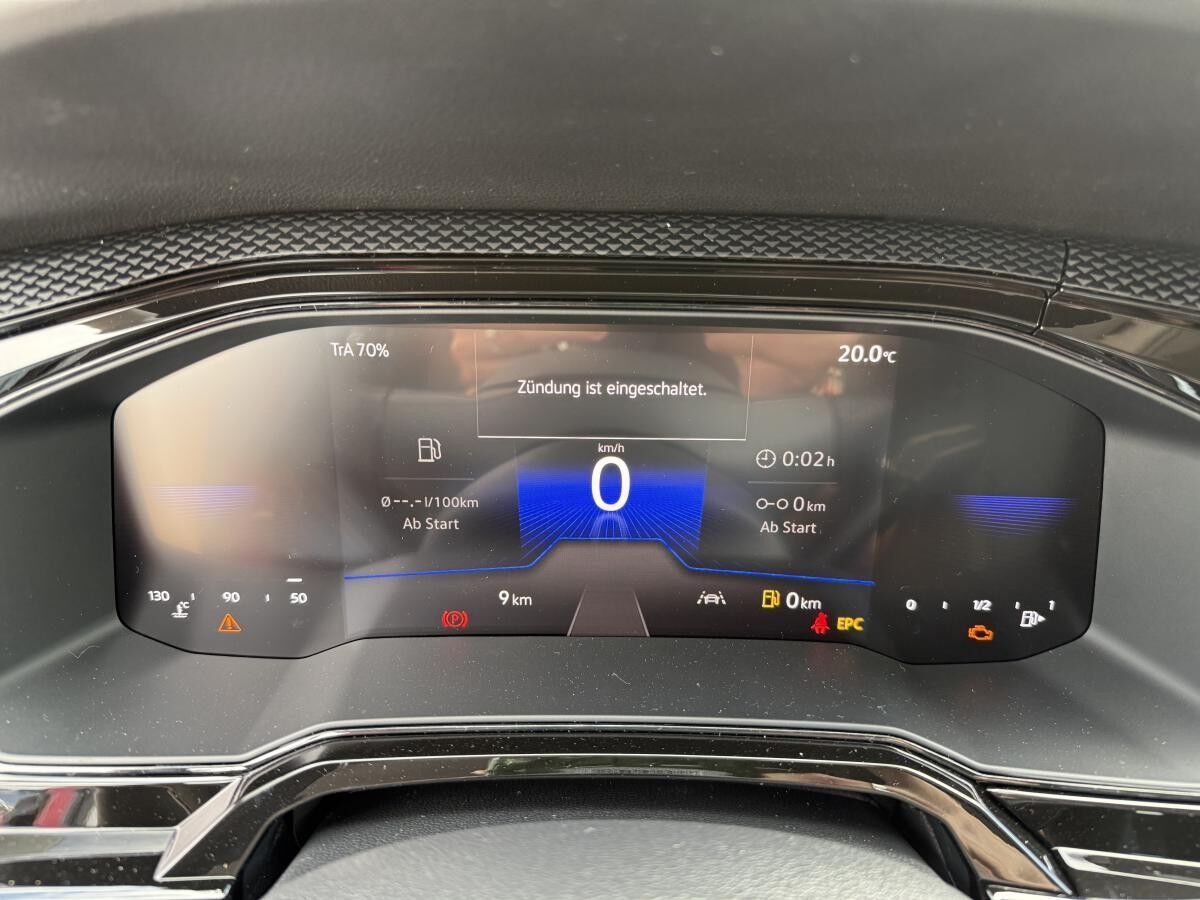 Volkswagen Polo Life1,0l 80 PS/ PDC/ 4 Seasons/ SHZ